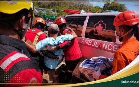 emergency_team_frame_compressed_1mb